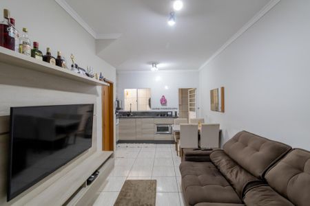 Casa de condomínio à venda com 70m², 2 quartos e 1 vagaSala