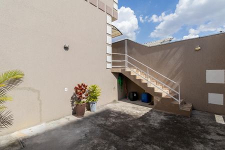 Casa de condomínio à venda com 70m², 2 quartos e 1 vagaÁrea comum