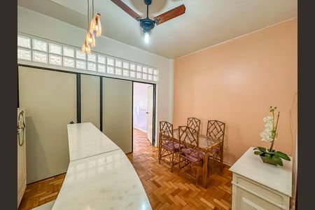 Apartamento à venda com 38m², 1 quarto e sem vagaSala