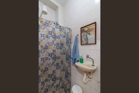 Casa à venda com 108m², 3 quartos e 2 vagas Casa à venda com 108m², 3 quartos e 2 vagasBanheiro de Serviço