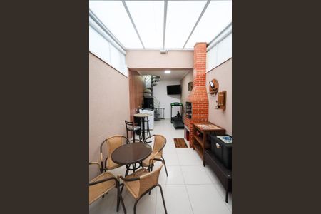 Casa à venda com 187m², 3 quartos e 2 vagasÁrea de Serviço