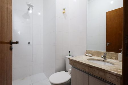 Casa à venda com 187m², 3 quartos e 2 vagasBanheiro Social