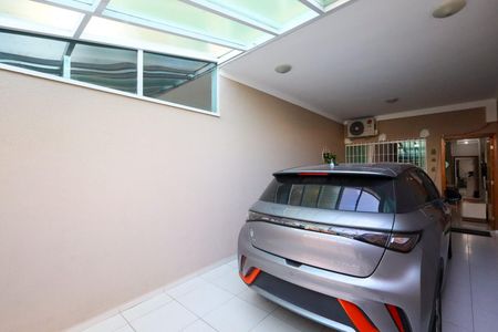 Casa à venda com 187m², 3 quartos e 2 vagasGaragem
