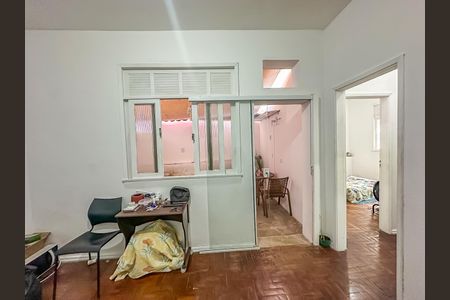 Apartamento à venda com 42m², 1 quarto e sem vaga Apartamento à venda com 42m², 1 quarto e sem vagaSala
