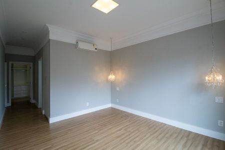 Casa de condomínio para alugar com 420m², 5 quartos e 3 vagasSuite 1