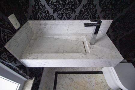 Casa de condomínio para alugar com 420m², 5 quartos e 3 vagasLavabo