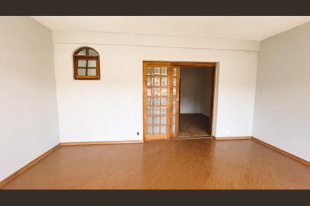 Casa à venda com 250m², 3 quartos e 2 vagasEscritório da Suíte 1