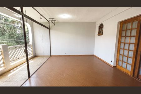 Casa à venda com 250m², 3 quartos e 2 vagasEscritório da Suíte 1