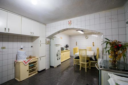 Casa à venda com 140m², 2 quartos e 2 vagasCopa/Cozinha