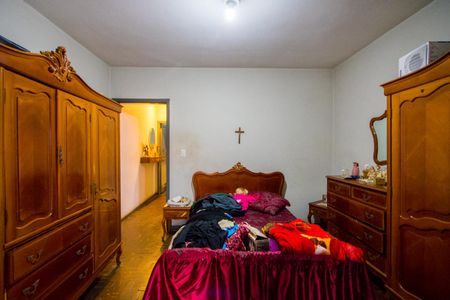 Casa à venda com 140m², 2 quartos e 2 vagasQuarto 