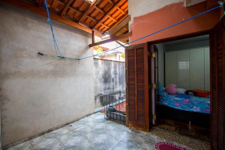 Casa à venda com 140m², 2 quartos e 2 vagasÁrea externa