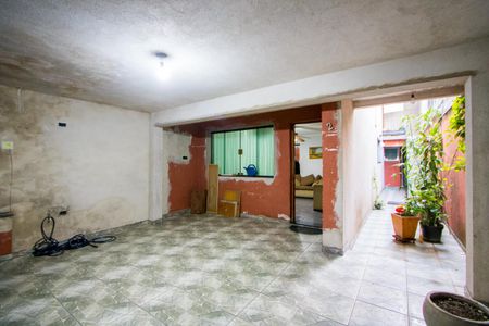 Casa à venda com 140m², 2 quartos e 2 vagasGaragem