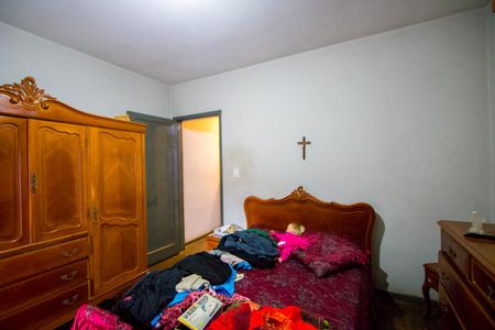 Casa à venda com 140m², 2 quartos e 2 vagasQuarto 