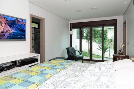 Casa de condomínio à venda com 460m², 4 quartos e 4 vagasSuíte 4