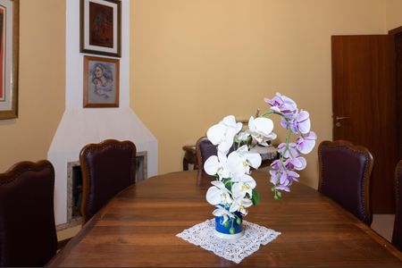 Casa de condomínio à venda com 460m², 4 quartos e 4 vagasSala de Jantar 1