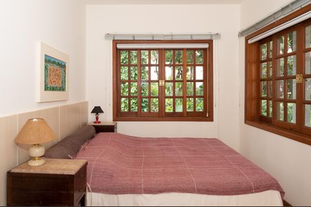 Casa de condomínio à venda com 460m², 4 quartos e 4 vagasSuíte 3