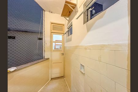 Apartamento para alugar com 67m², 3 quartos e sem vaga Apartamento para alugar com 67m², 3 quartos e sem vagaCorredor