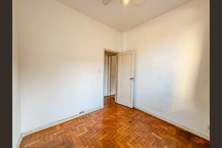 Apartamento para alugar com 67m², 3 quartos e sem vaga Apartamento para alugar com 67m², 3 quartos e sem vagaQuarto 1