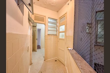 Apartamento para alugar com 67m², 3 quartos e sem vaga Apartamento para alugar com 67m², 3 quartos e sem vagaCorredor