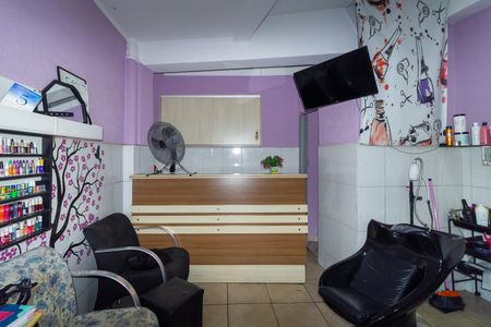 Casa à venda com 100m², 2 quartos e 3 vagasGaragem/Salão