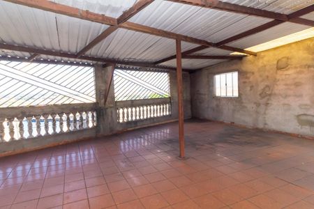 Casa à venda com 100m², 2 quartos e 3 vagasVaranda