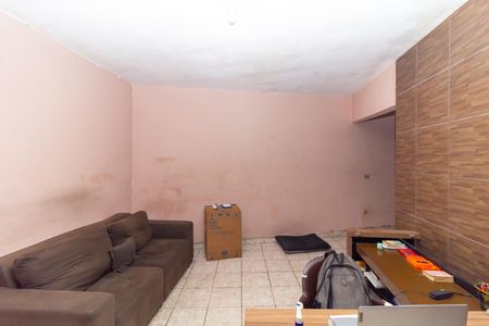 Casa à venda com 100m², 2 quartos e 3 vagasSala