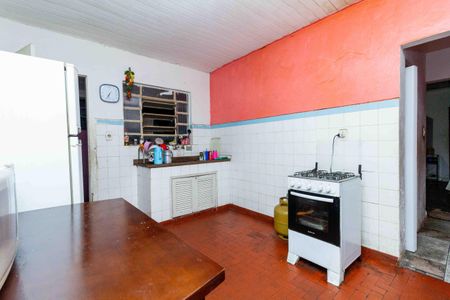 Casa à venda com 350m², 6 quartos e 2 vagas Casa à venda com 350m², 6 quartos e 2 vagasCozinha