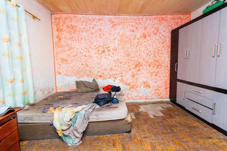 Casa à venda com 350m², 6 quartos e 2 vagas Casa à venda com 350m², 6 quartos e 2 vagasQuarto 1