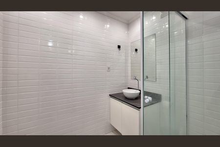 Apartamento à venda com 48m², 2 quartos e 1 vaga Apartamento à venda com 48m², 2 quartos e 1 vagaBanheiro