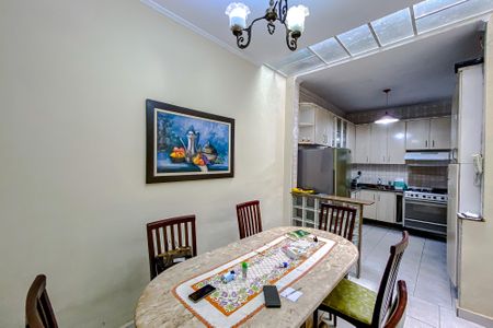 Casa à venda com 136m², 3 quartos e 2 vagasCozinha