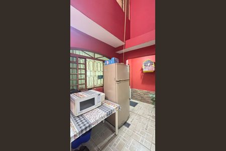 Casa à venda com 194m², 4 quartos e 2 vagasÁrea de Serviço - Quintal