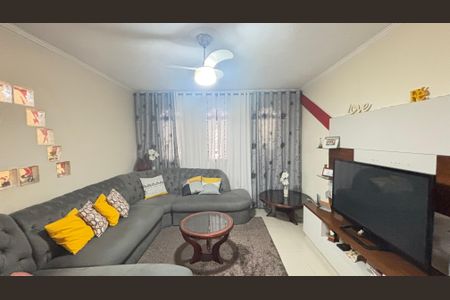 Casa à venda com 194m², 4 quartos e 2 vagasSala 
