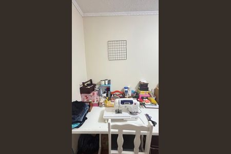 Casa à venda com 194m², 4 quartos e 2 vagasQuarto 1