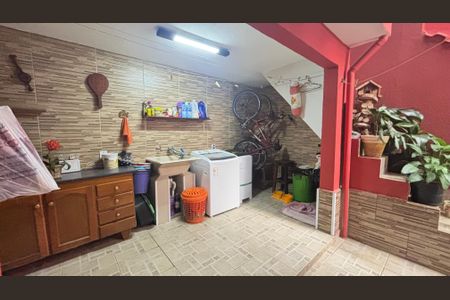 Casa à venda com 194m², 4 quartos e 2 vagasÁrea de Serviço - Quintal