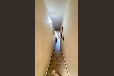 Casa à venda com 194m², 4 quartos e 2 vagasCorredor