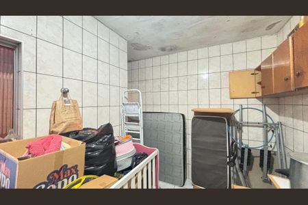 Casa à venda com 194m², 4 quartos e 2 vagasQuarto 3