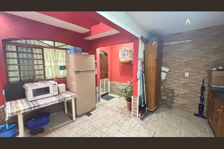 Casa à venda com 194m², 4 quartos e 2 vagasÁrea de Serviço - Quintal