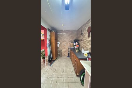 Casa à venda com 194m², 4 quartos e 2 vagasÁrea de Serviço - Quintal