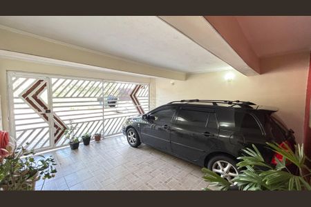 Casa à venda com 194m², 4 quartos e 2 vagasGaragem
