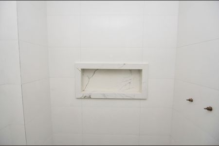 Apartamento à venda com 90m², 3 quartos e 1 vaga Apartamento à venda com 90m², 3 quartos e 1 vagaBanheiro da Suíte
