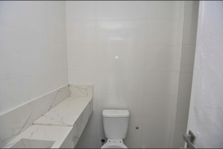 Apartamento à venda com 90m², 3 quartos e 1 vaga Apartamento à venda com 90m², 3 quartos e 1 vagaBanheiro da Suíte