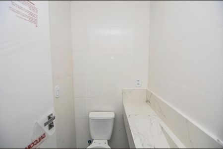 Apartamento à venda com 90m², 3 quartos e 1 vaga Apartamento à venda com 90m², 3 quartos e 1 vagaBanheiro Social