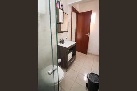 Casa à venda com 300m², 4 quartos e 2 vagasBanheiro 2