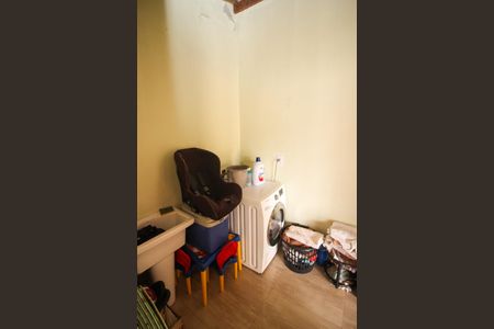 Casa à venda com 300m², 4 quartos e 2 vagasÁrea de Serviço 1