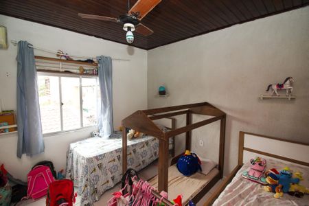 Casa à venda com 300m², 4 quartos e 2 vagasQuarto 2