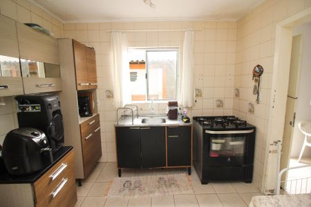 Casa à venda com 300m², 4 quartos e 2 vagasCozinha 1