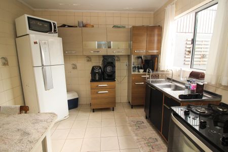 Casa à venda com 300m², 4 quartos e 2 vagasCozinha 1