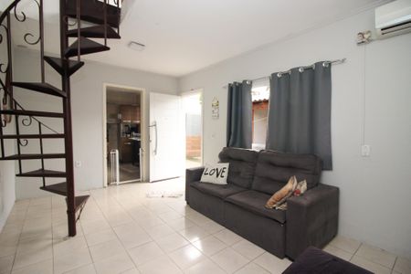 Casa à venda com 300m², 4 quartos e 2 vagasSala 2