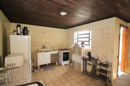 Casa à venda com 300m², 4 quartos e 2 vagasCozinha 2