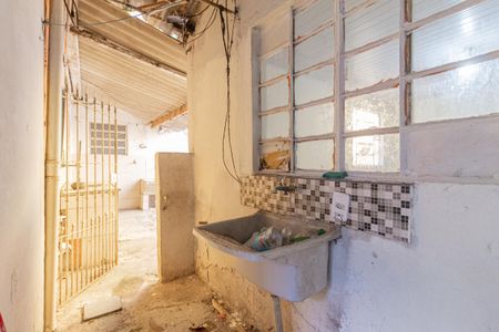 Casa à venda com 305m², 3 quartos e 2 vagas Casa à venda com 305m², 3 quartos e 2 vagasÁrea de serviço